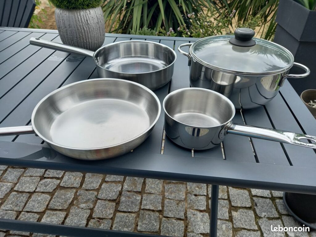 Ustensiles de cuisines location vacances pradet var