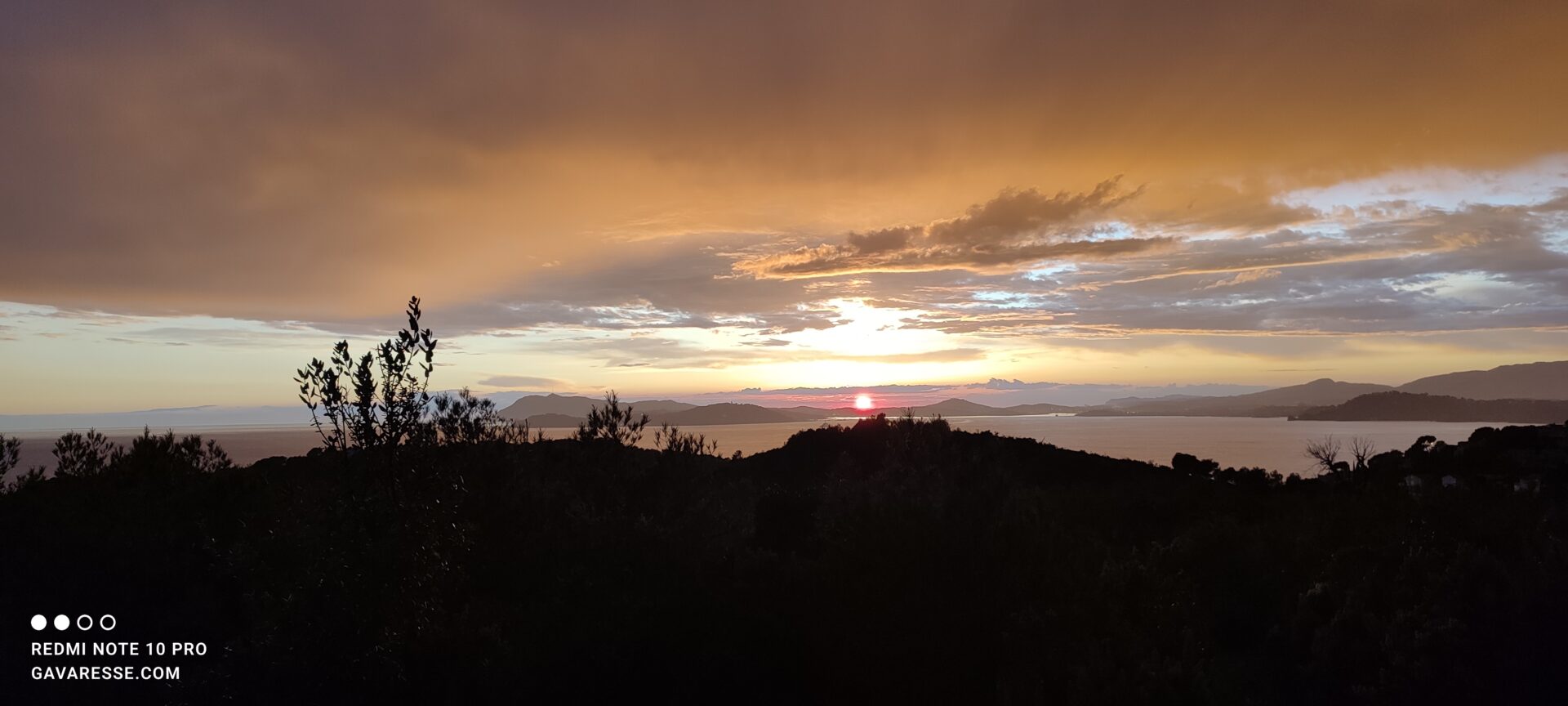 La Gavaresse au coucher du soleil